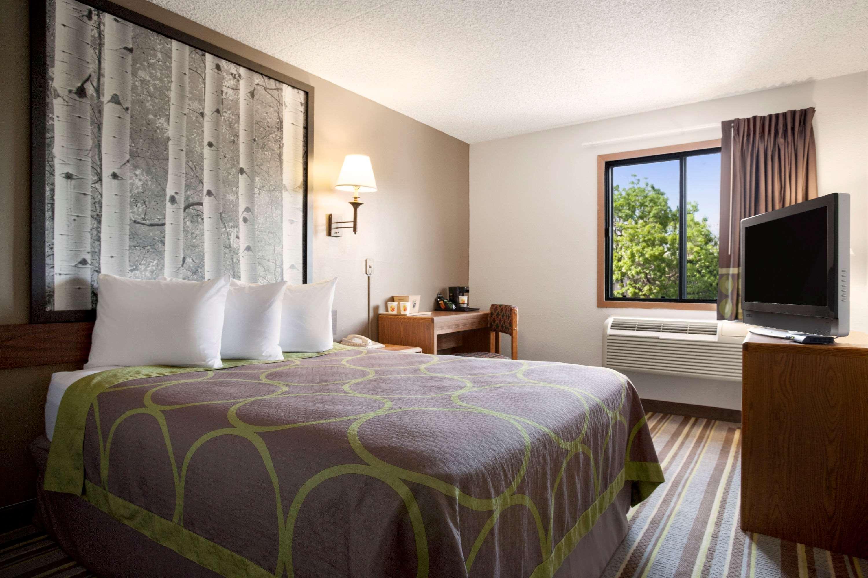 Super 8 By Wyndham Westminster Denver North Экстерьер фото